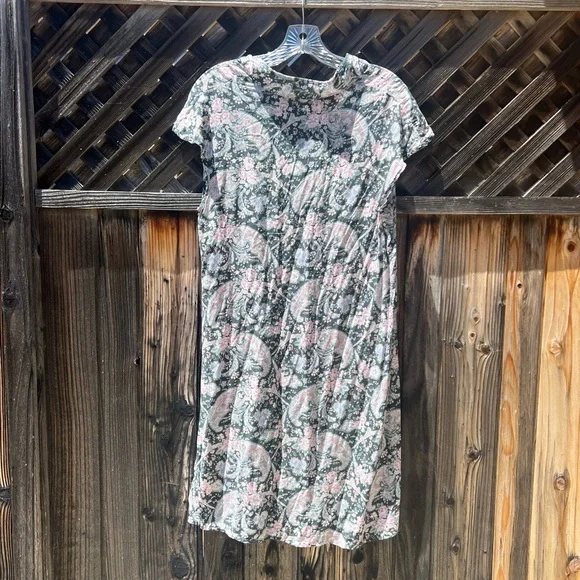 Novella Royale Eda dress in Midnight Rose- shortened - Picture 5 of 8